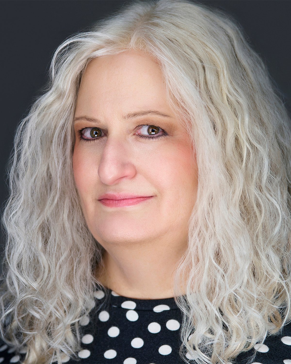 Aviva Sherman, Chicago headshot and personal branding photographer